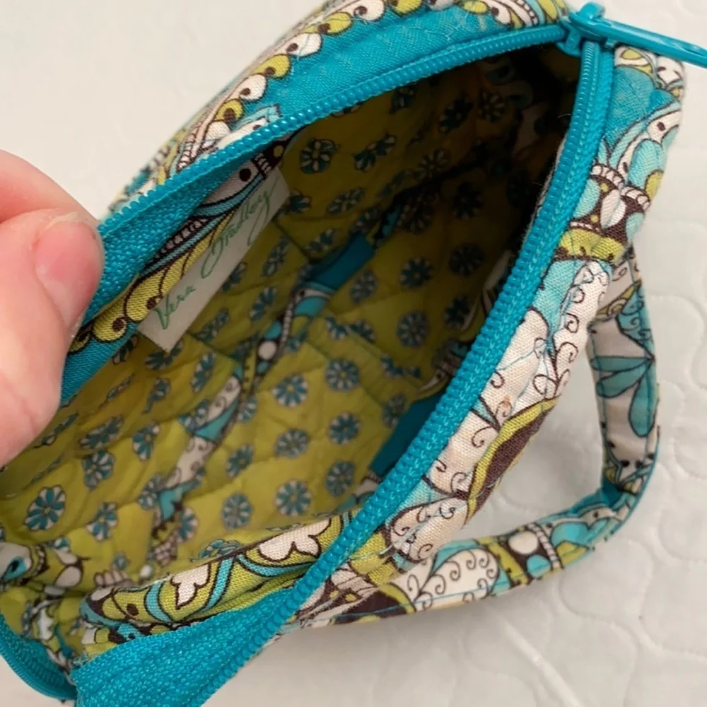 Vera Bradley Peacock on the Go turquoise multicolor cosmetic case with handles